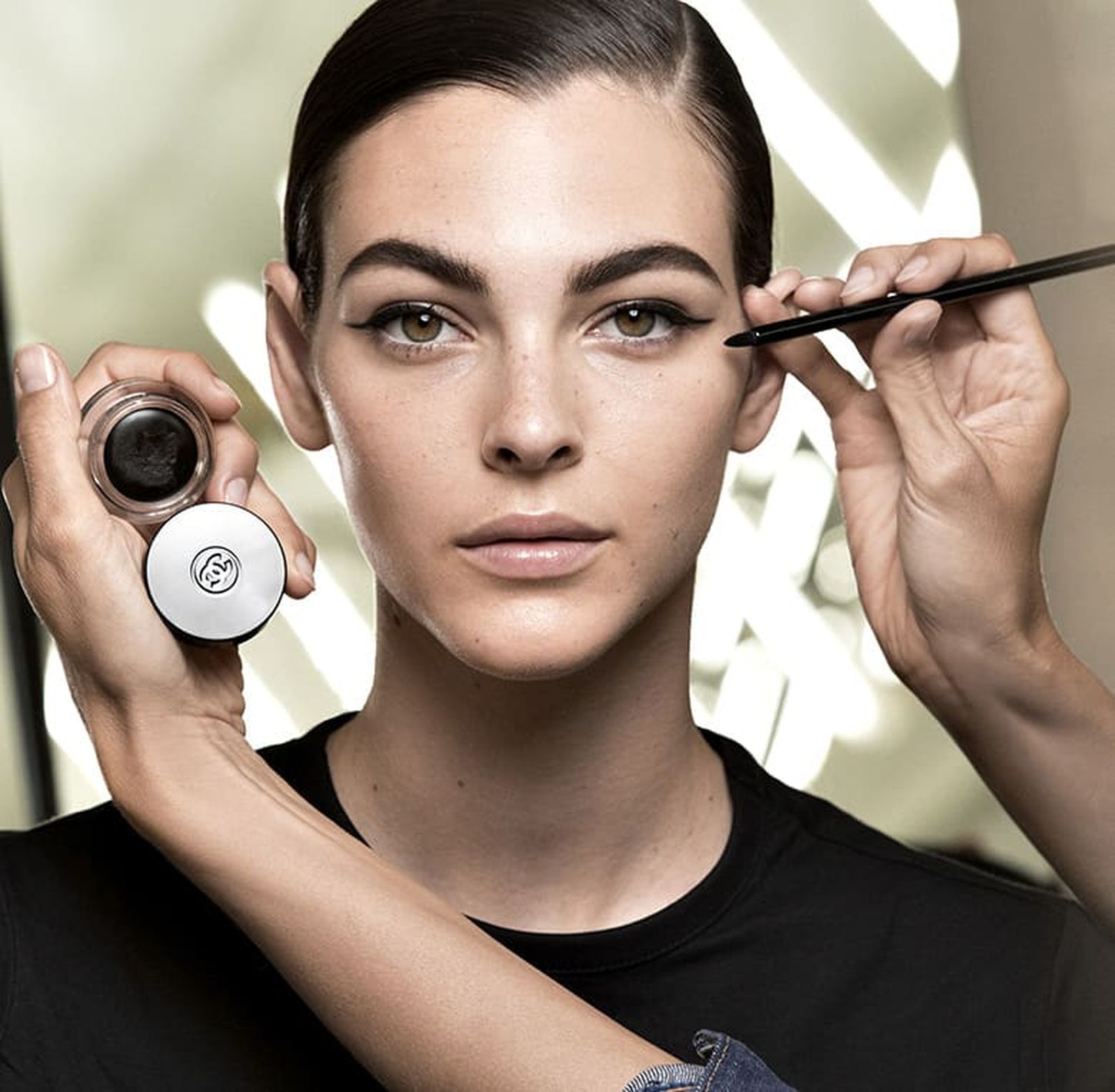 Макияж Лючии Пики для шоу Chanel Haute Couture, фото 5 Макияж дизайнера Лючии Пики для шоу Chanel Haute Couture, фото 5