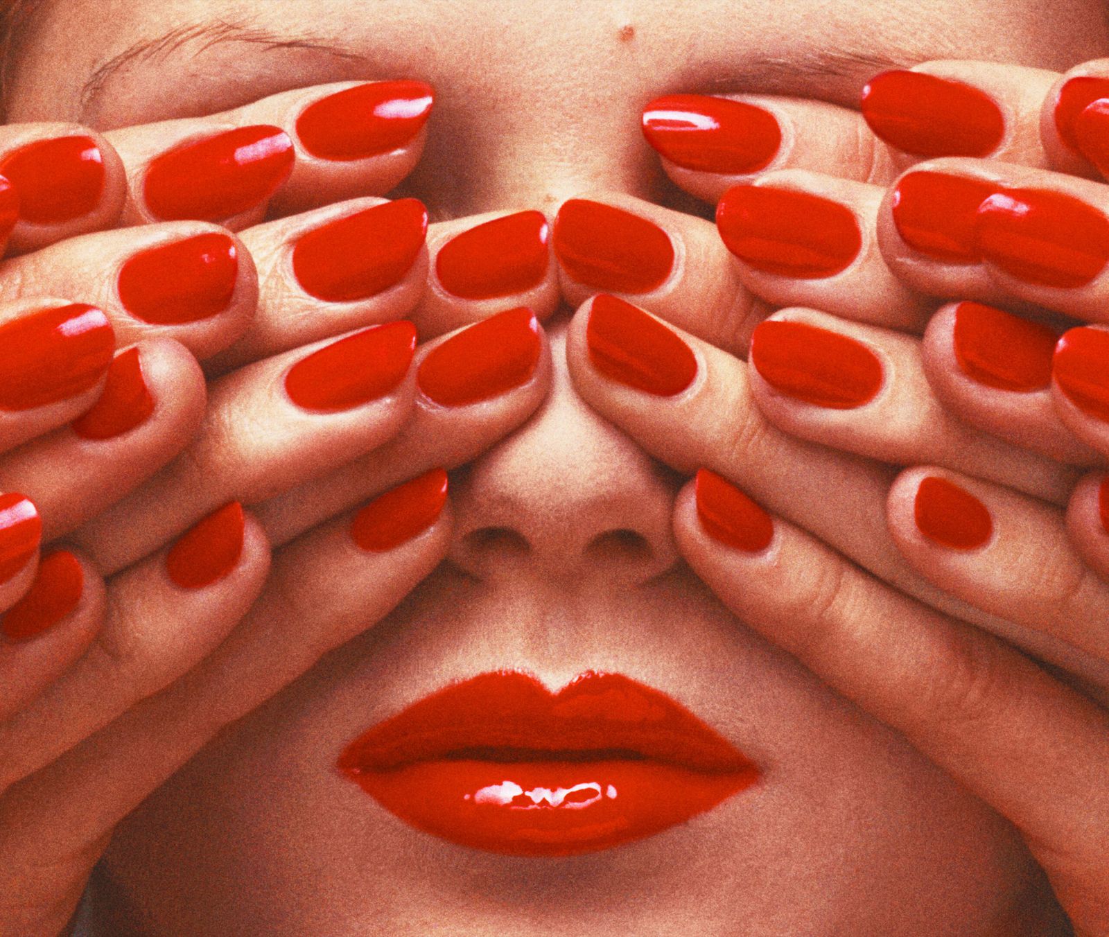 Vogue Paris. Фотограф Ги Бурден, май 1970 г.