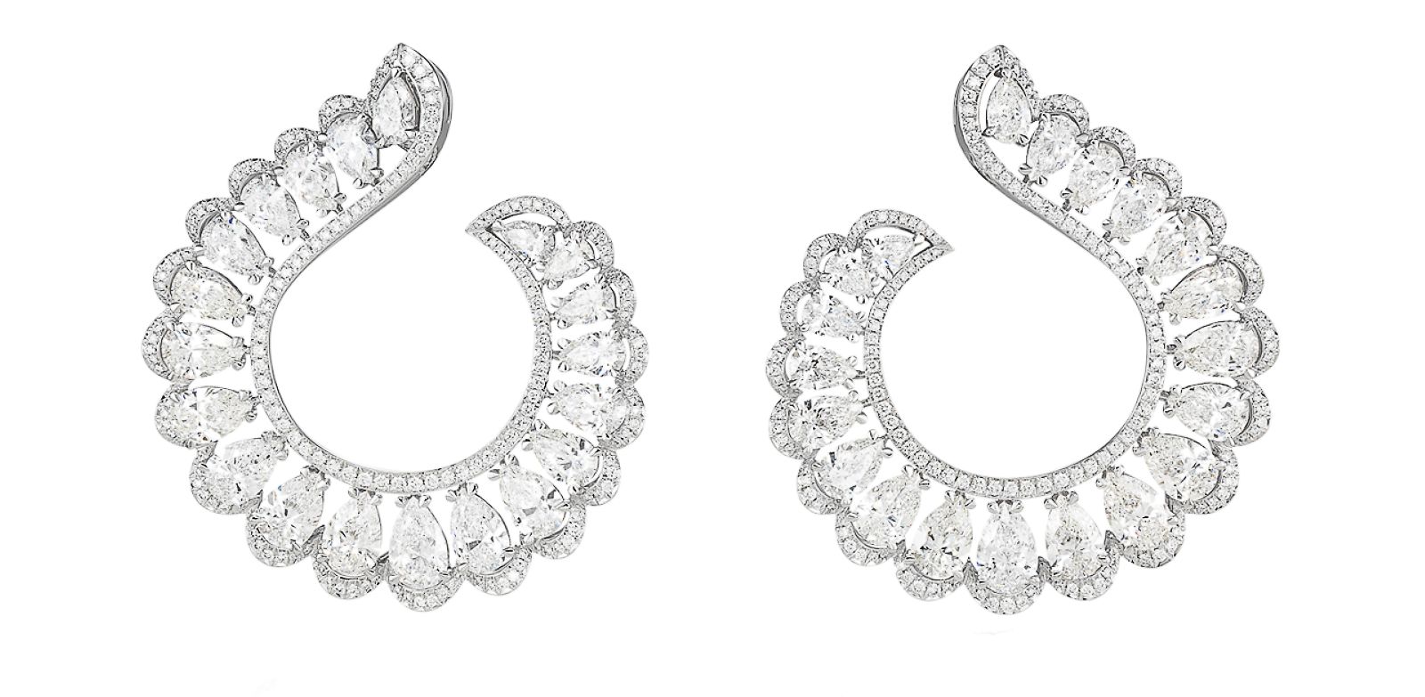 Серьги Chopard Haute Joaillerie из 18-каратного белого золота с бесцветными бриллиантами огранки «груша»