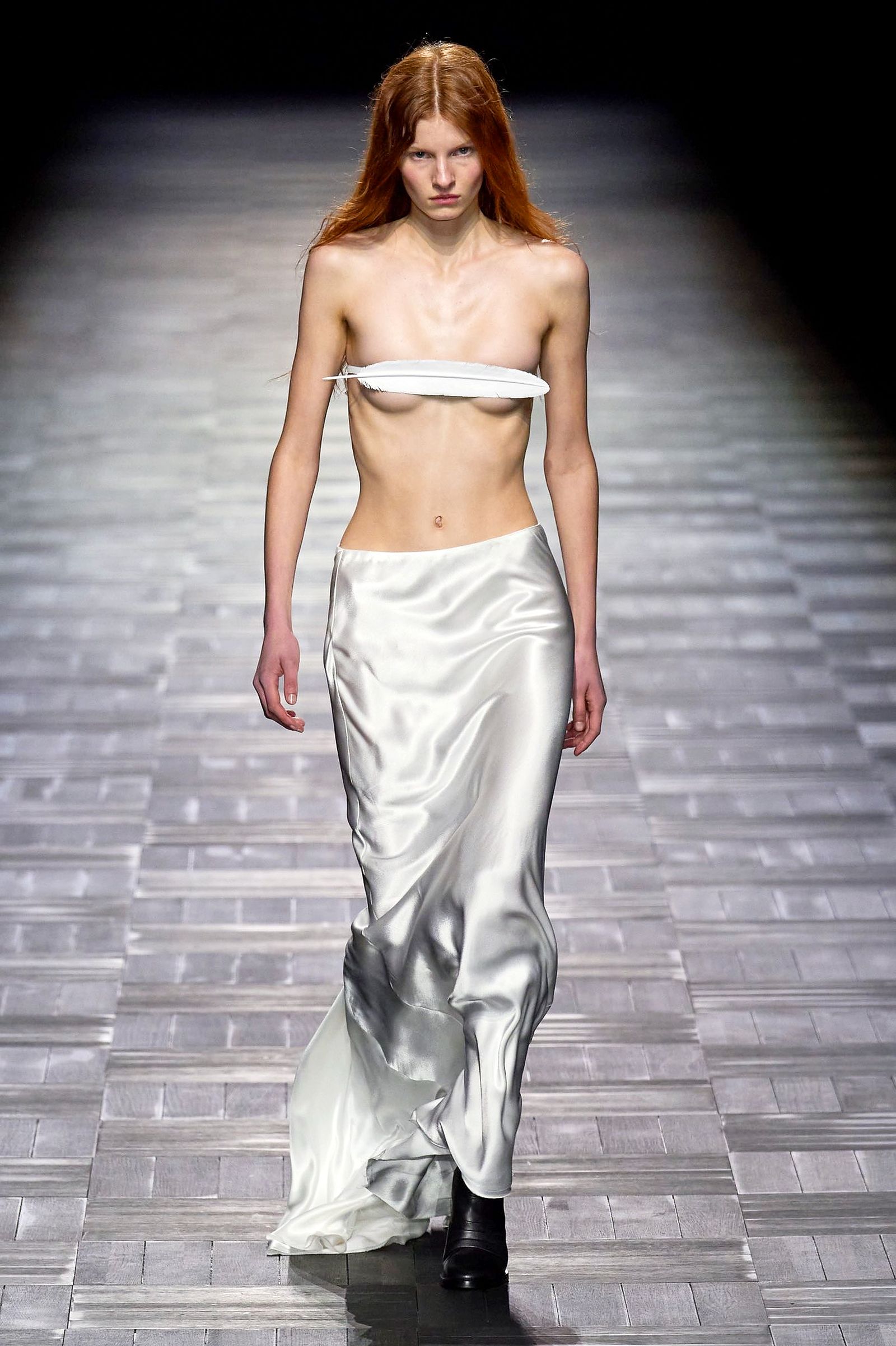 Шоу Ann Demeulemeester Fall 2023