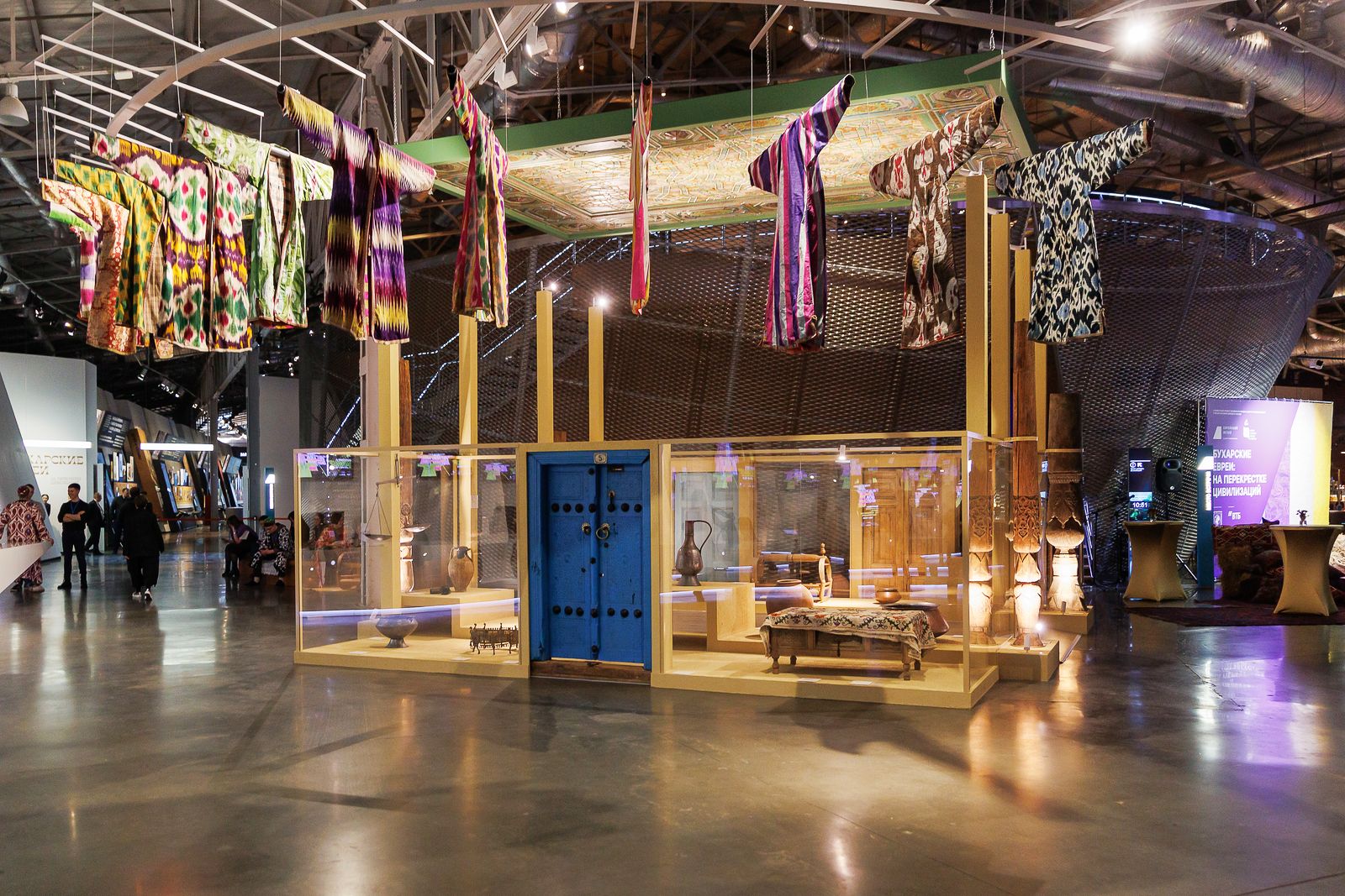 Выставка «Бухарские евреи: на перекрестке цивилизаций», фото 1