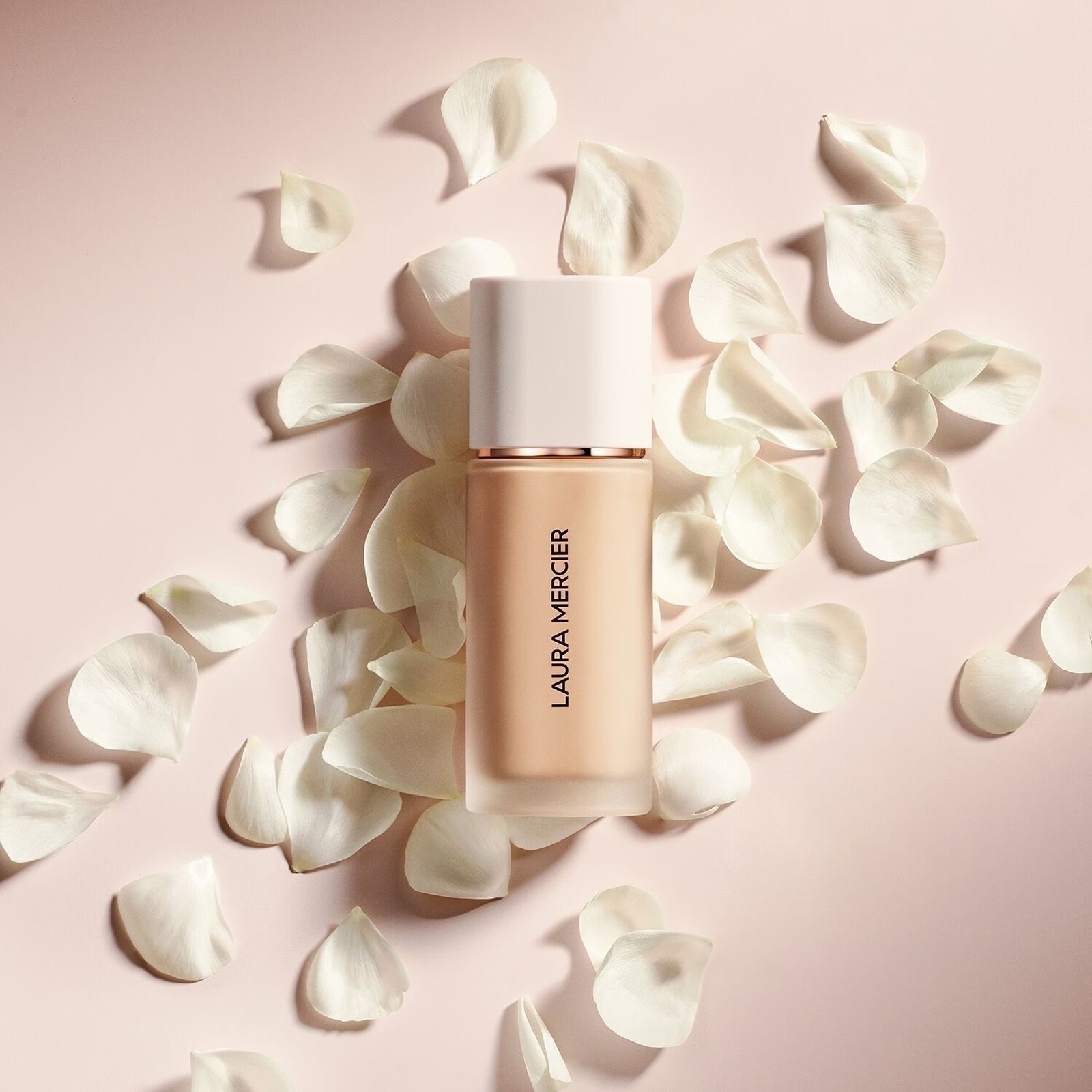 Laura Mercier, легкая тональная основа Real Flawless Foundation, фото 1