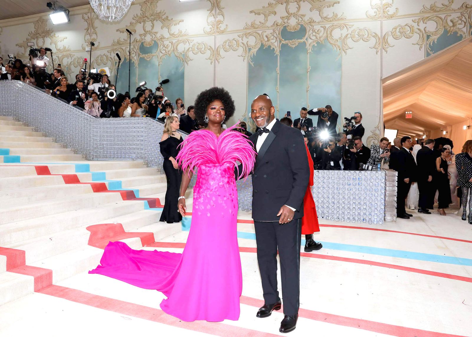 Виола Дэвис с мужем Джулиусом Тенноном на Балу Института костюма Met Gala 2023, 1 мая 2023 г.