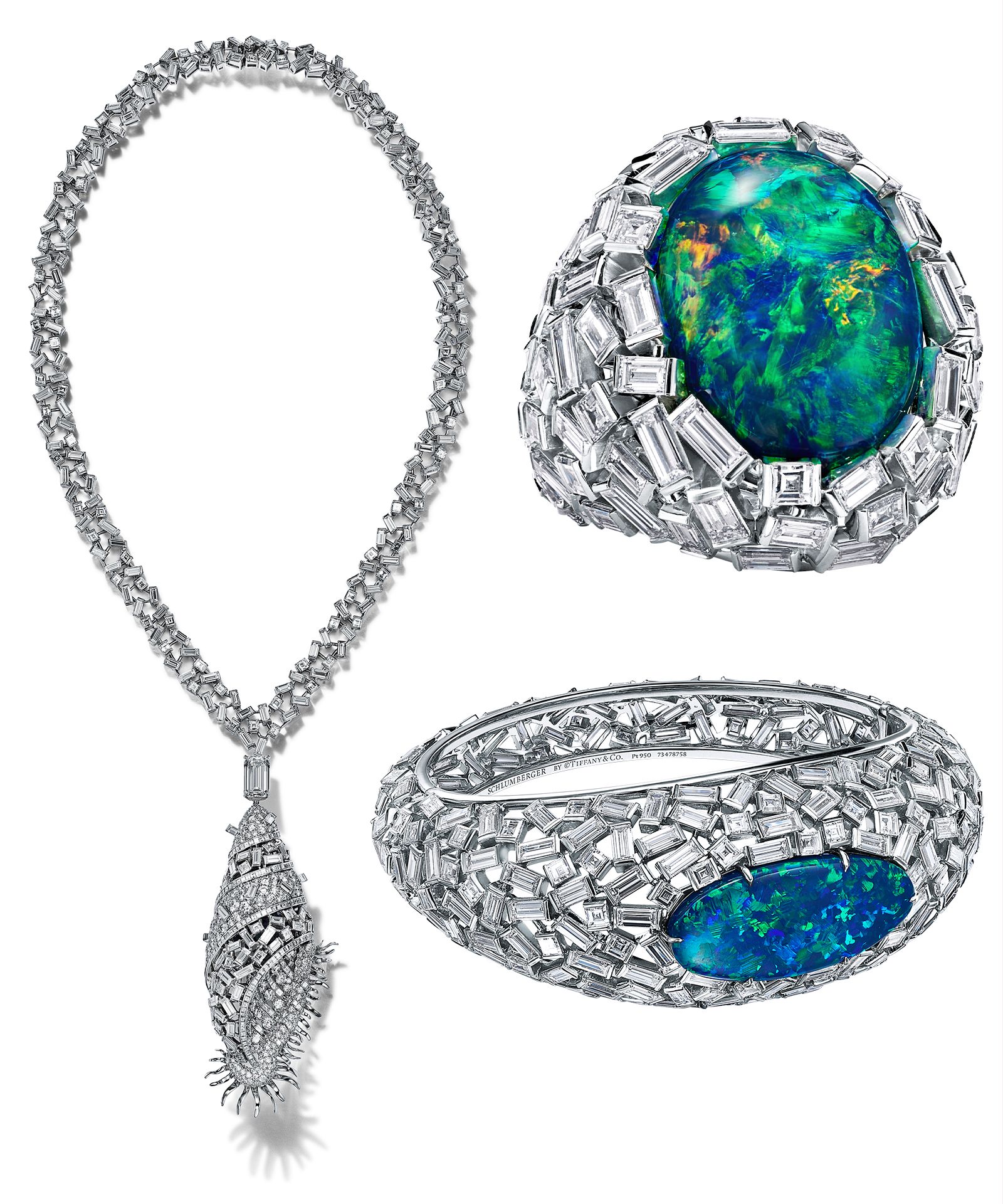 Tiffany & Co. Колье-трансформер Shell, кольцо и браслет из коллекции Blue Book 2023 Колье-трансформер Shell, кольцо и браслет из коллекции Blue Book 2023 Tiffany & Co.
