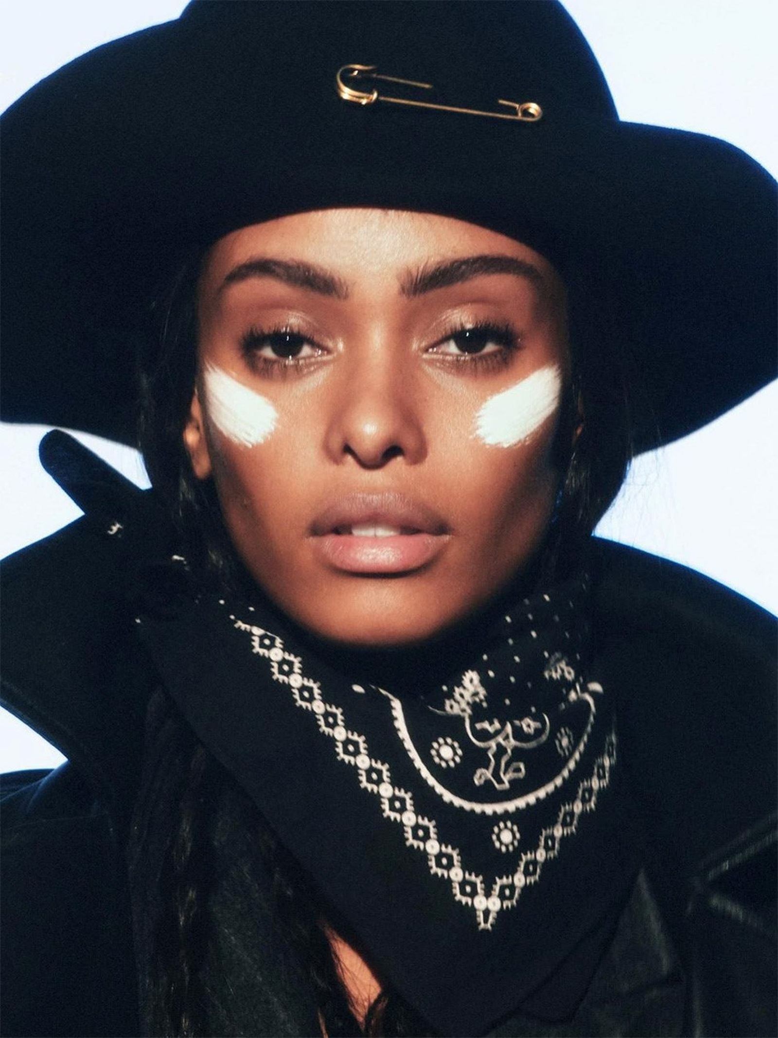 Фотосерия «A Fleur De Peau» Дэвида Симса (David Sims) для Vogue Paris, фото 12