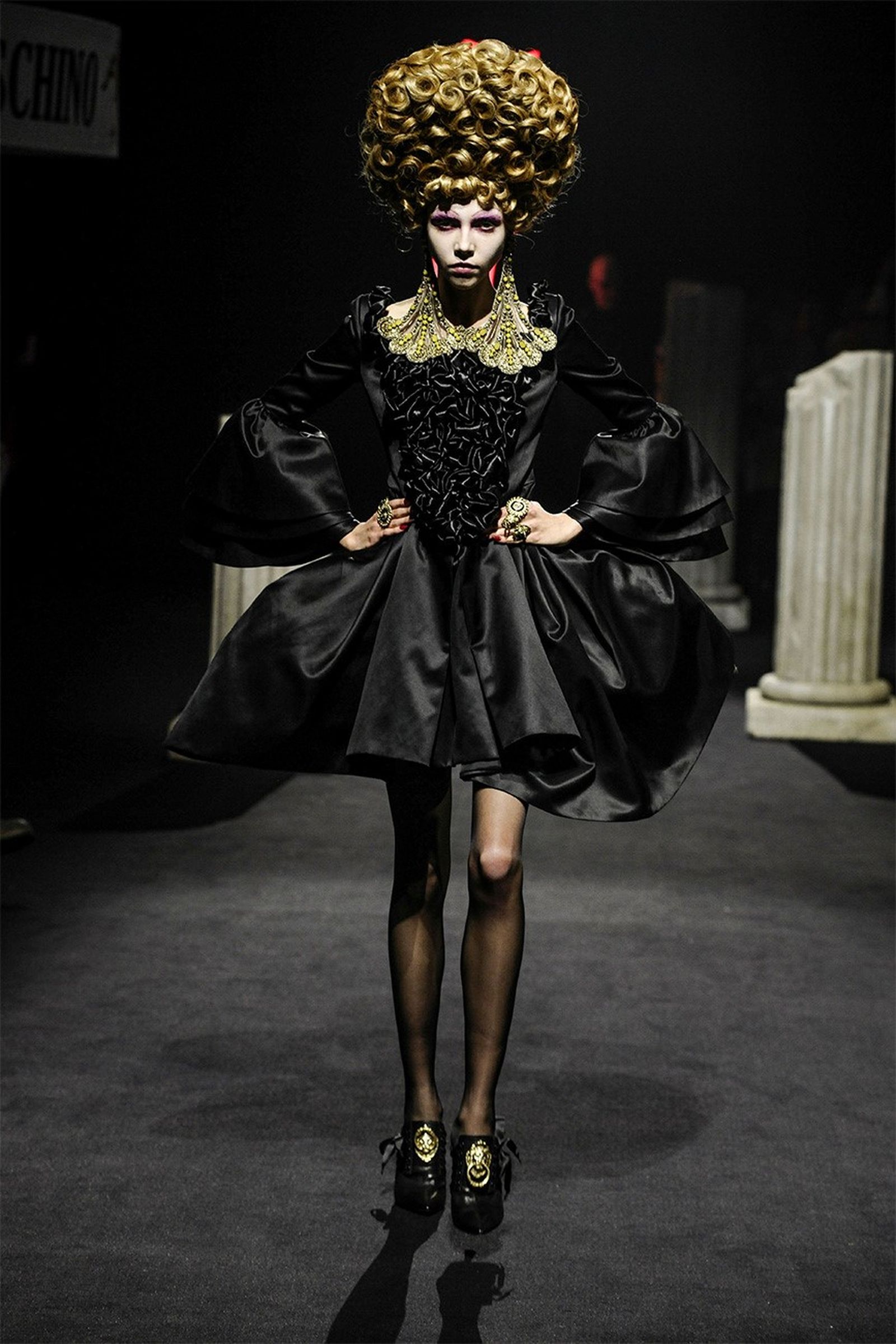 Шоу коллекции Moschino Fall/Winter 2019/20 и Pre-Fall 2019 в Риме, фото 13