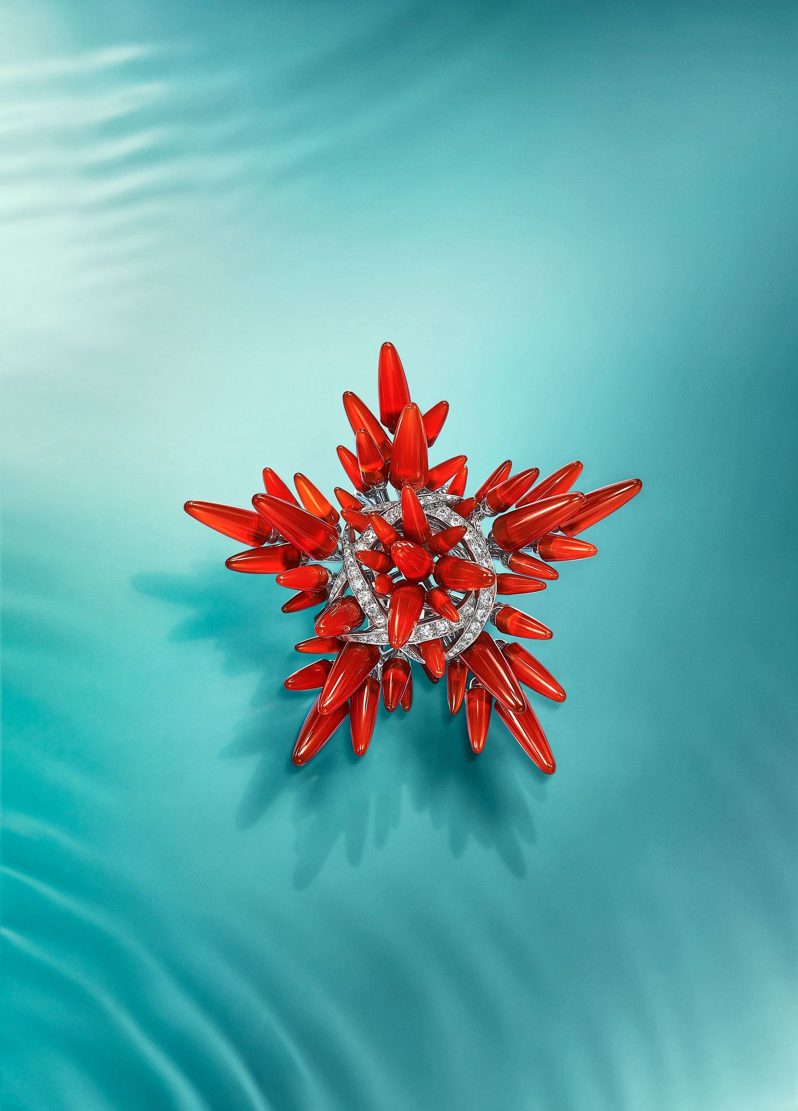 Брошь Star Urchin из коллекции Tiffany Blue Book 2023