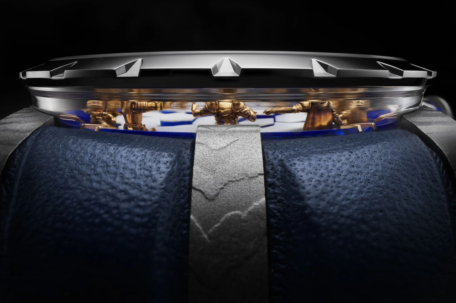 Roger Dubuis Knights of the Round Table. Корпус 12 рыцарей от Roger Dubuis. Фото 3