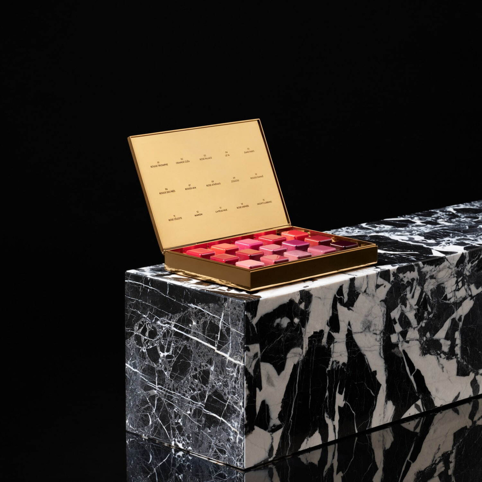 Модный новогодний макияж 2025: коллекция Le Rouge Celine