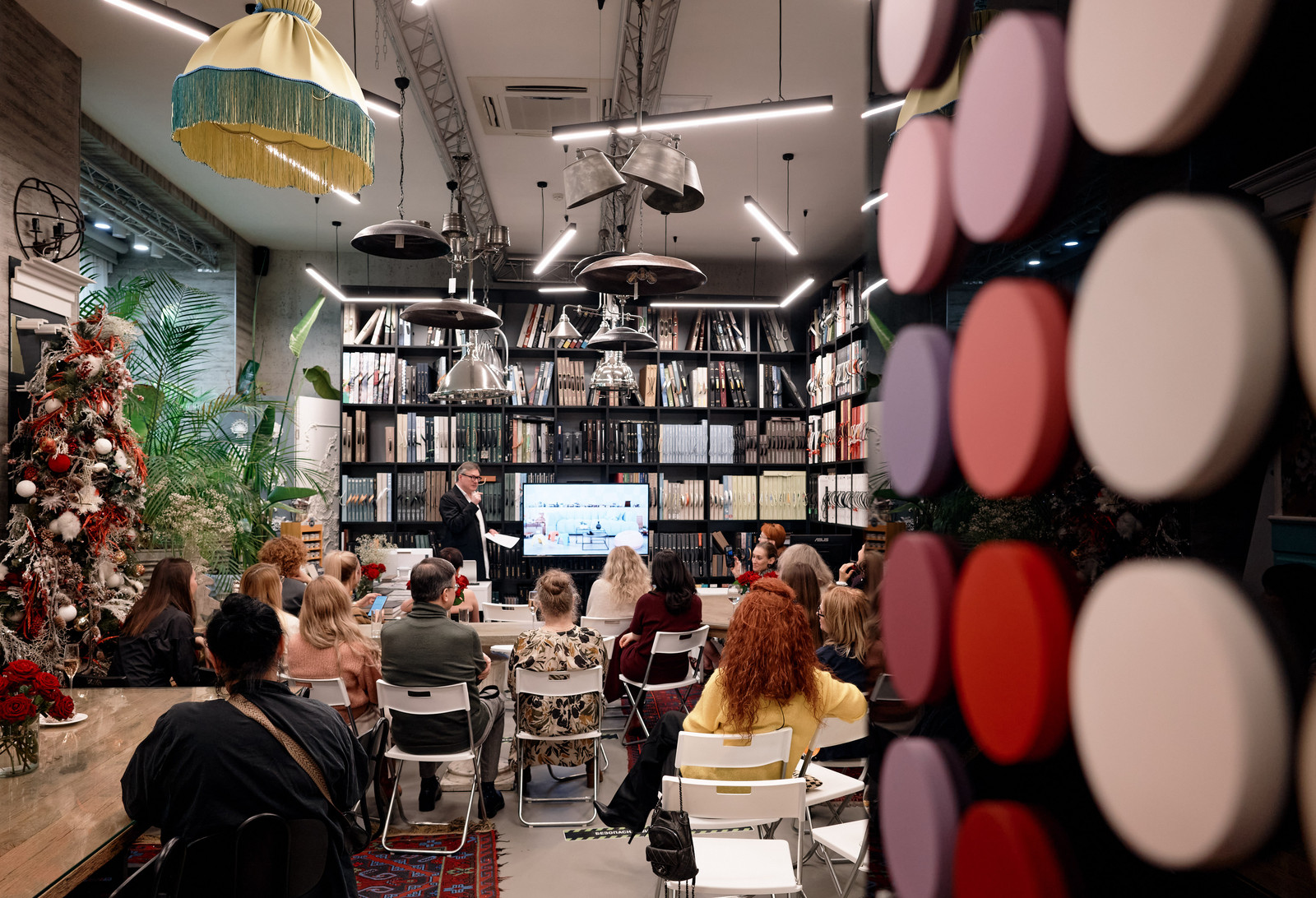 Вечер друзей Living.Moscow: презентация Виктора Гостищева