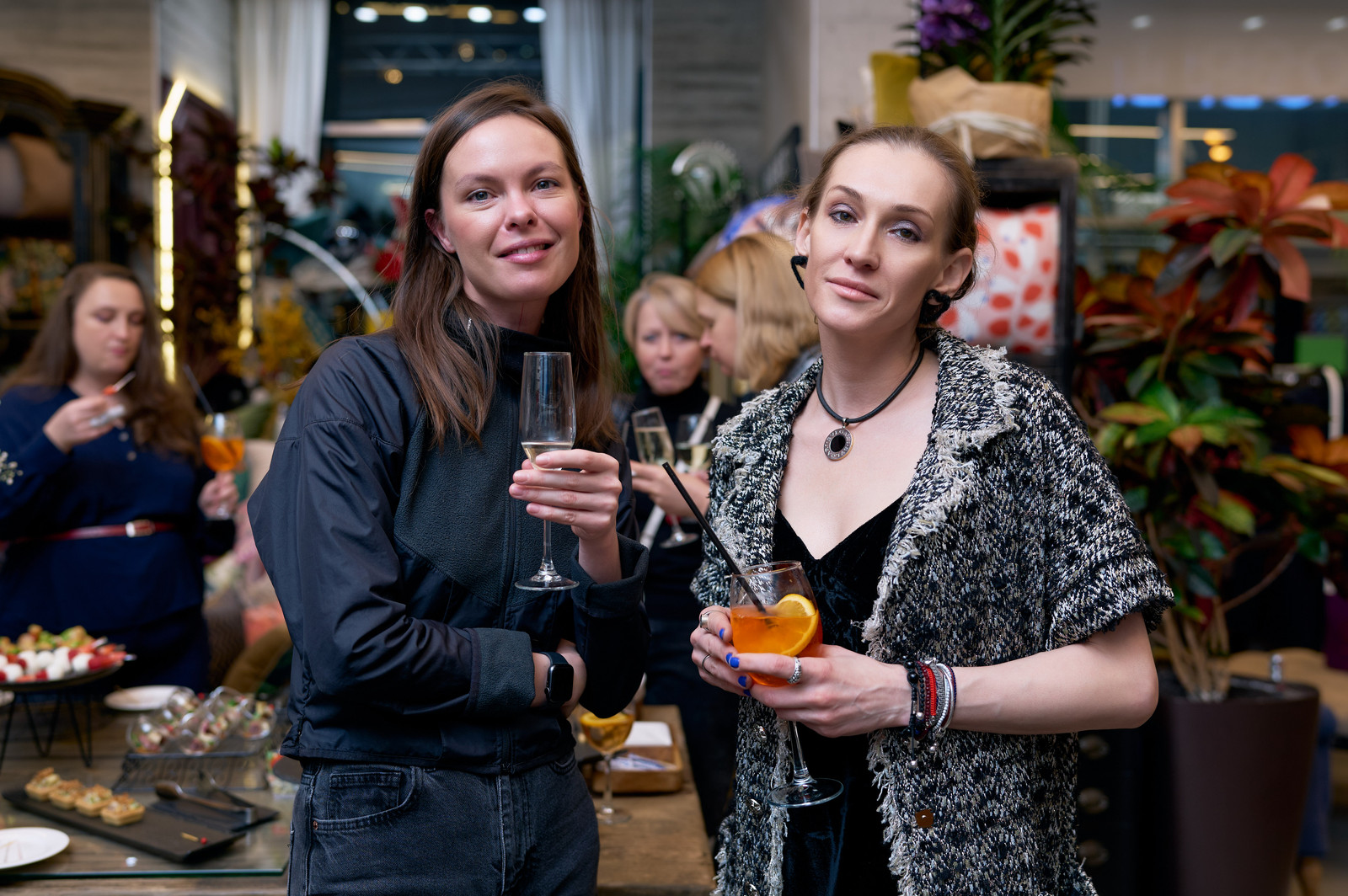 Вечер друзей Living.Moscow: Гузалия Иббатулина, Кира Кост