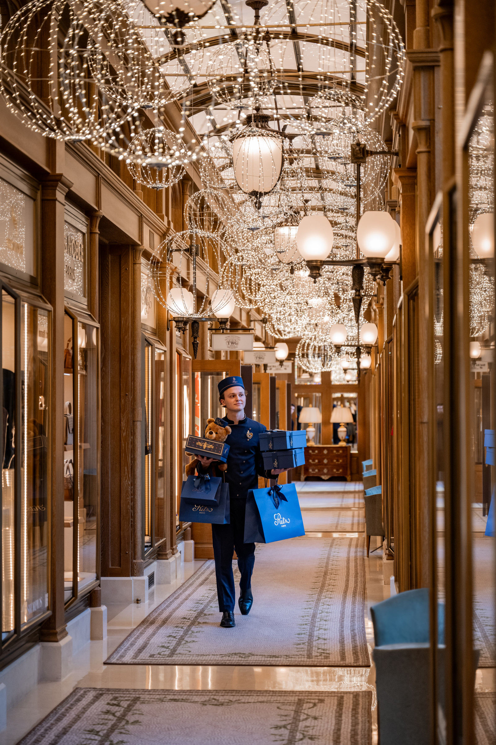 Подарки на Новый год от отеля Ritz Paris