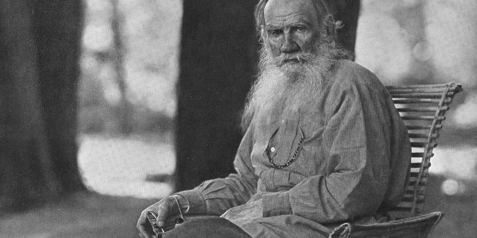 Лев Толстой Цитата Льва Толстого о пользе прогулки