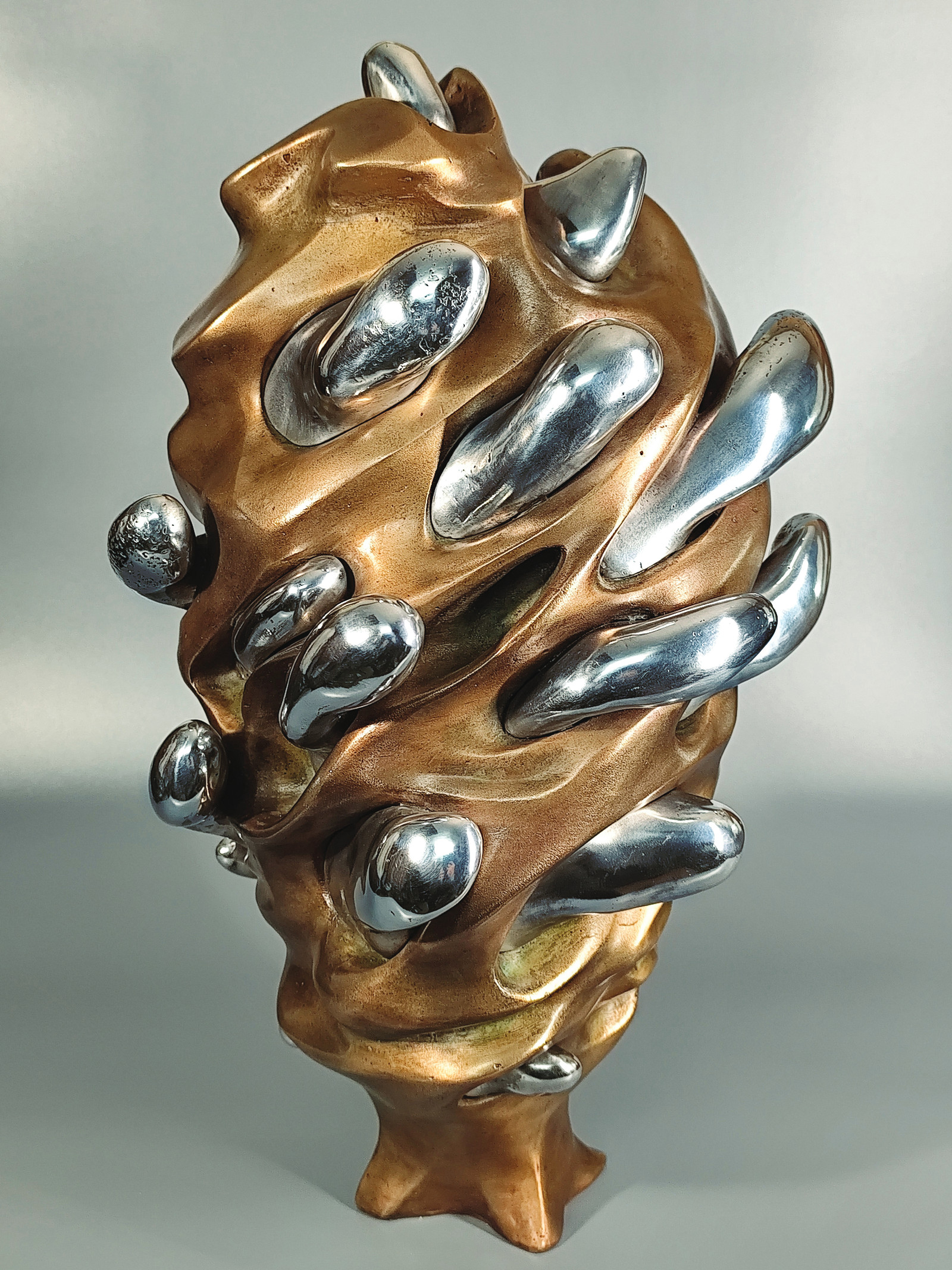 Скульптор Алексей Кондрашов: работа «Алхимия жизни»